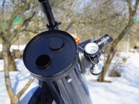 Отверстие на крышке трубы для установки солнечного фильтра